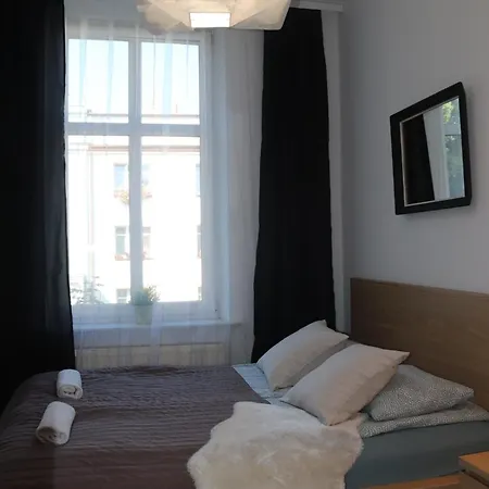 Citystay Apartament Retro 5 Min Plaza! Sopot Exterior photo